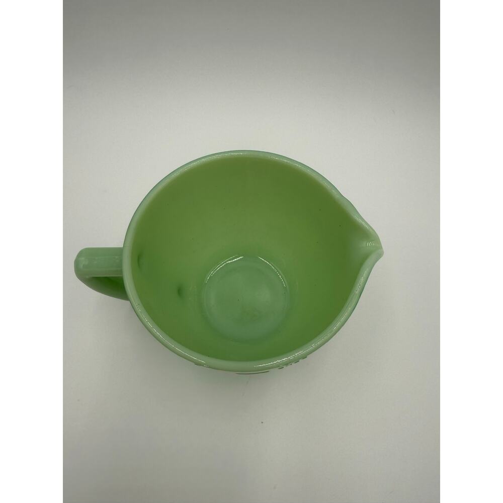 Jadeite Measuring Cup - Picture 3 of 7